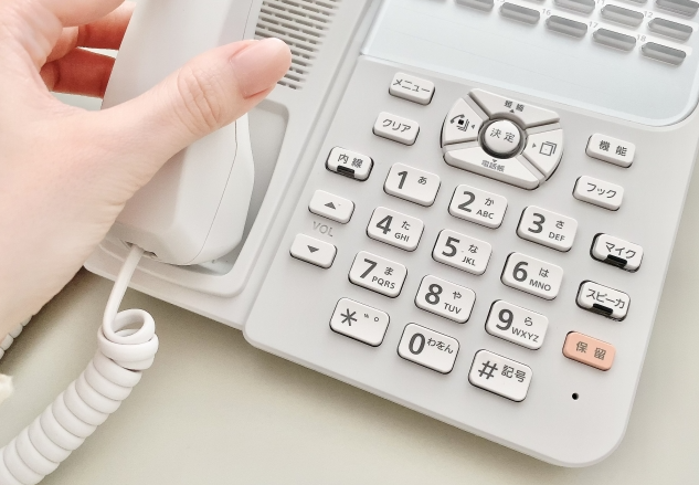 電話でイエウールの問い合わせに必要な正確な電話番号！